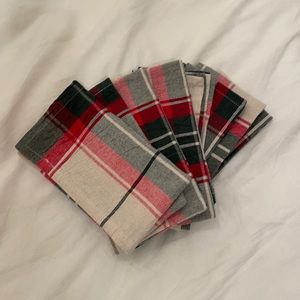 NWOT Hearth and Hand Christmas Napkins (8)